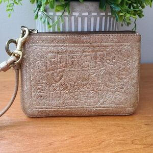 Coach Vintage Poppy Gold Wristlet